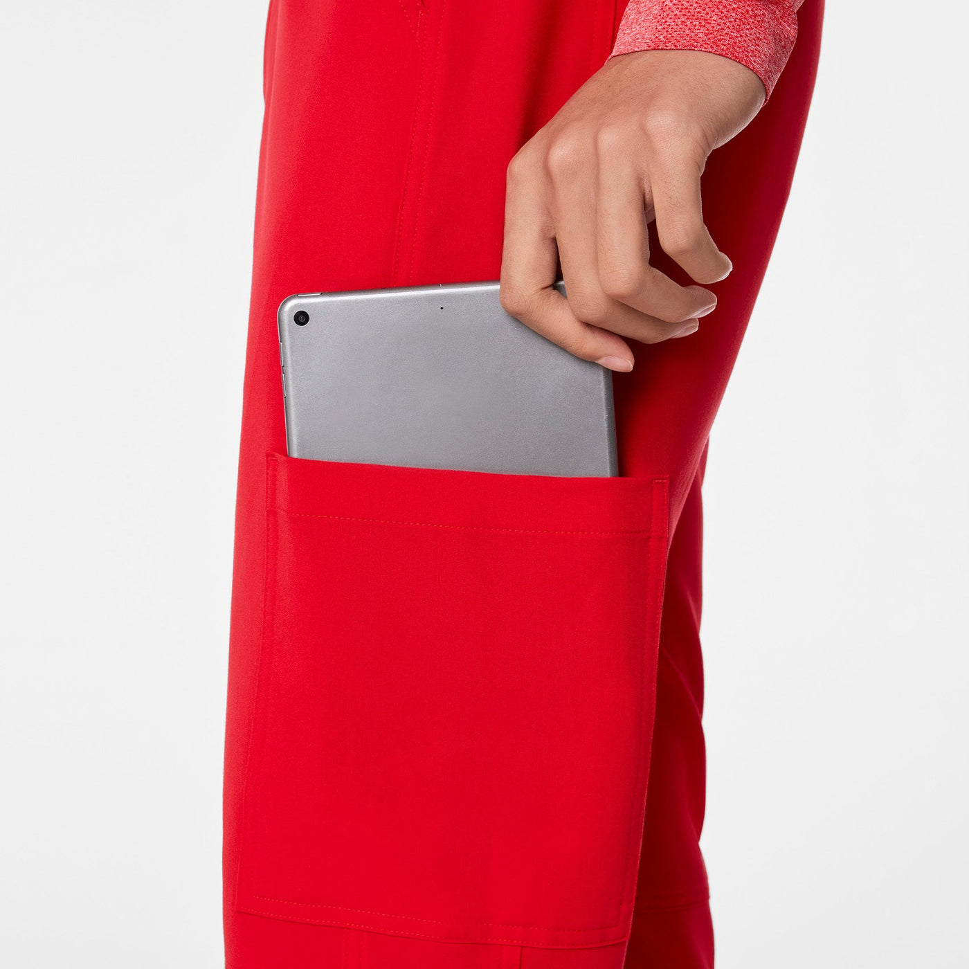 SCARLET RED